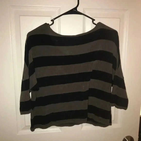 Striped crop sweater - Picture 4 of 4